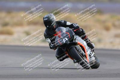 media/Dec-17-2022-SoCal Trackdays (Sat) [[224abd9271]]/Turn 16 (210pm)/